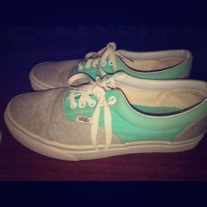 Women’s Vans